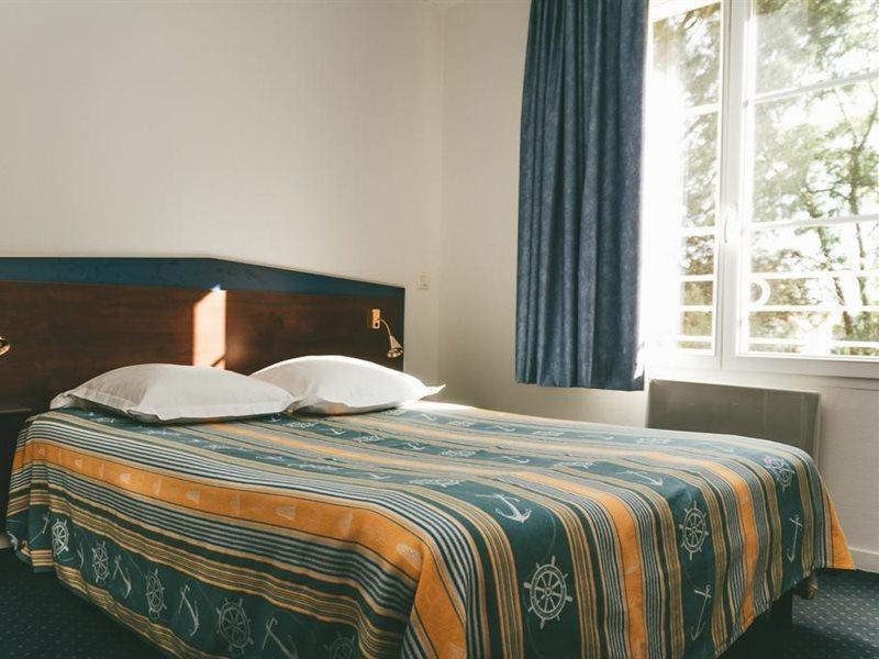Terres De France - Appart'Hotel La Roche-Posay Esterno foto