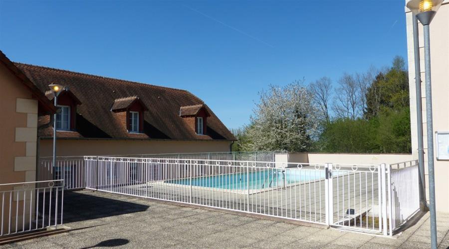 Terres De France - Appart'Hotel La Roche-Posay Esterno foto