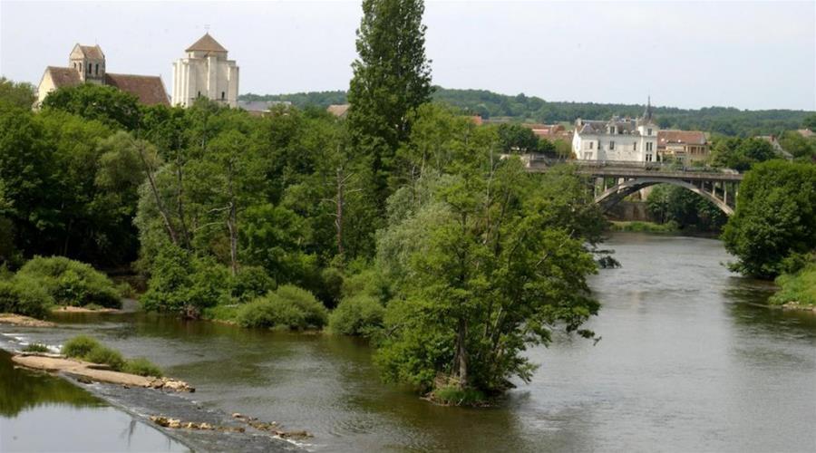 Terres De France - Appart'Hotel La Roche-Posay Esterno foto