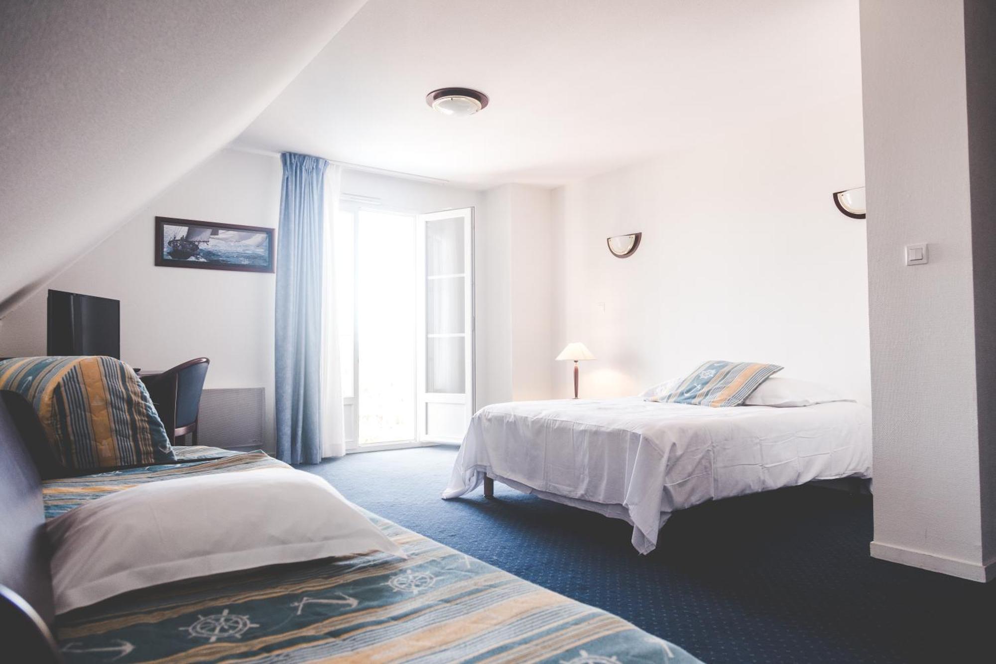 Terres De France - Appart'Hotel La Roche-Posay Esterno foto
